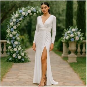 MAC DUGGAL Dress Size 8 Evening Gown White V-Neck Long Sleeve High Slit